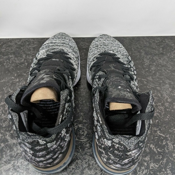 Men's Nike Lebron 17 "Ash" (SIze 14) - Picture 4 of 7